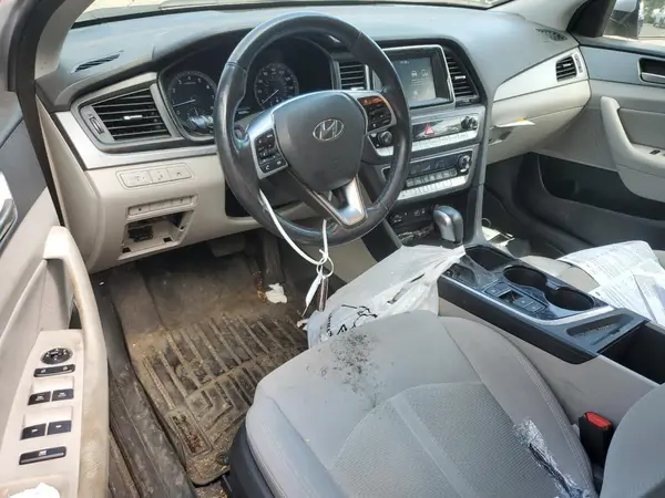 5NPE34AF8JH726068 2018 HYUNDAI SONATA - Image 8