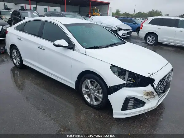 5NPE34AF8JH726555 2018 HYUNDAI SONATA - Image 1