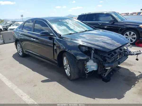 5NPE34AF8KH739095 2019 HYUNDAI SONATA - Image 1