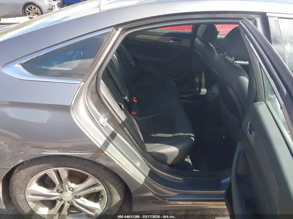 5NPE34AF8KH743289 2019 HYUNDAI SONATA - Image 8