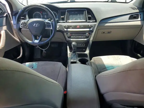 5NPE34AF8KH743776 2019 HYUNDAI SONATA - Image 8