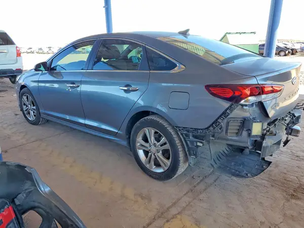5NPE34AF8KH744135 2019 HYUNDAI SONATA - Image 2