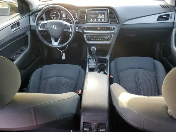 5NPE34AF8KH746273 2019 HYUNDAI SONATA - Image 8