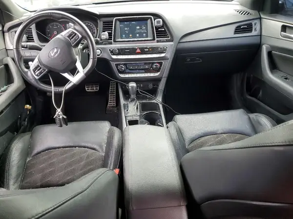 5NPE34AF8KH748072 2019 HYUNDAI SONATA - Image 8