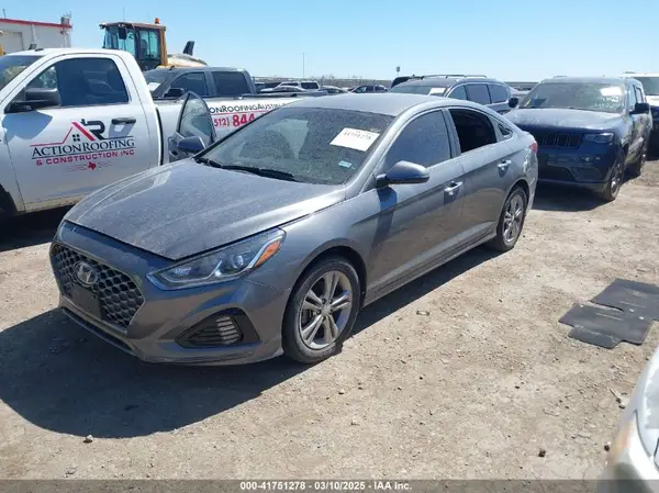 5NPE34AF8KH751764 2019 HYUNDAI SONATA - Image 2