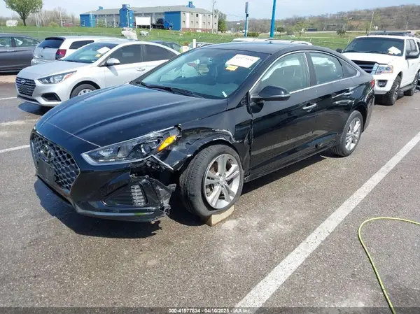 5NPE34AF8KH757581 2019 HYUNDAI SONATA - Image 2