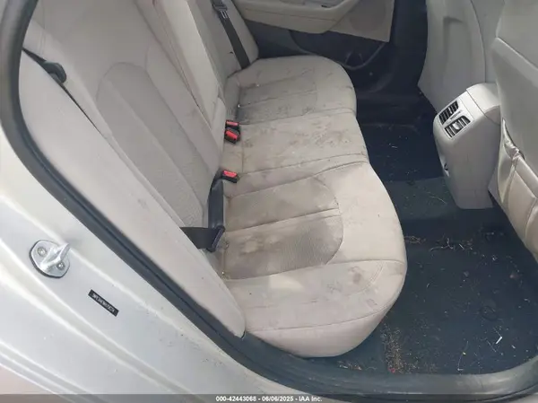 5NPE34AF8KH758374 2019 HYUNDAI SONATA - Image 8