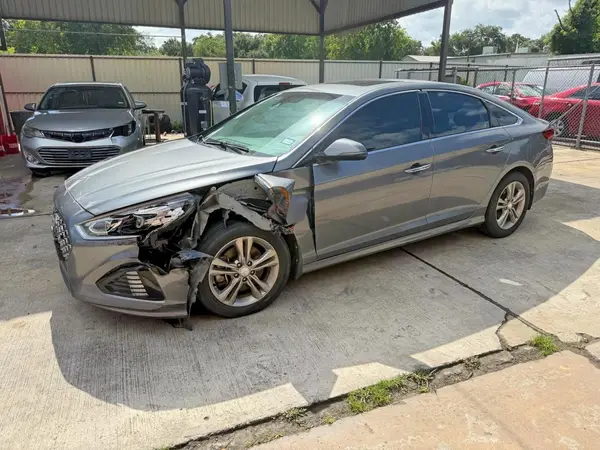 5NPE34AF8KH762375 2019 HYUNDAI SONATA - Image 2