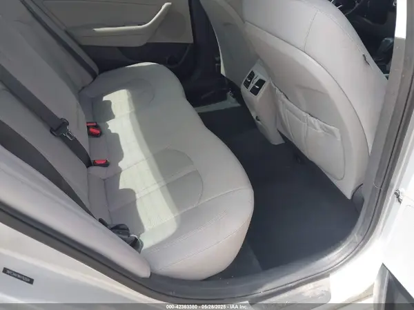 5NPE34AF8KH762604 2019 HYUNDAI SONATA - Image 8