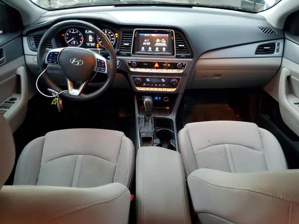 5NPE34AF8KH764210 2019 HYUNDAI SONATA - Image 8