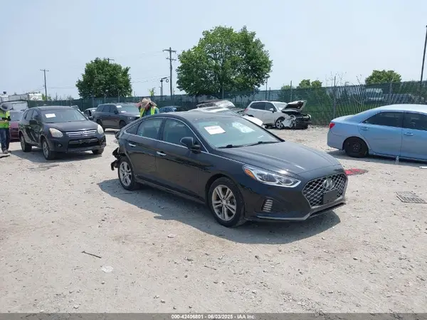 5NPE34AF8KH774980 2019 HYUNDAI SONATA - Image 1