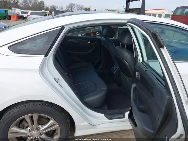5NPE34AF8KH777510 2019 HYUNDAI SONATA - Image 8