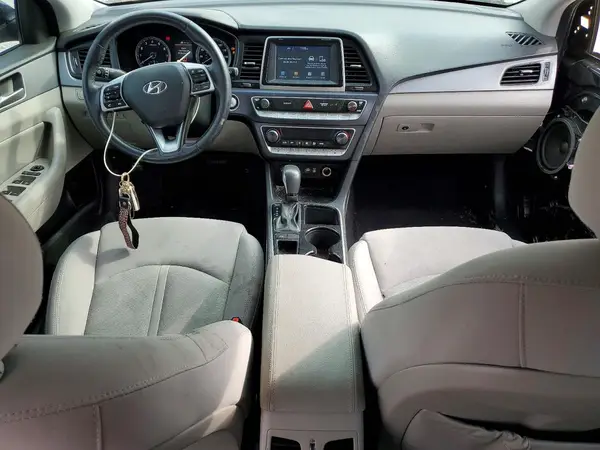 5NPE34AF8KH788104 2019 HYUNDAI SONATA - Image 8