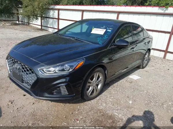 5NPE34AF8KH789365 2019 HYUNDAI SONATA - Image 2