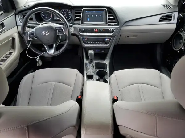 5NPE34AF8KH796235 2019 HYUNDAI SONATA - Image 8