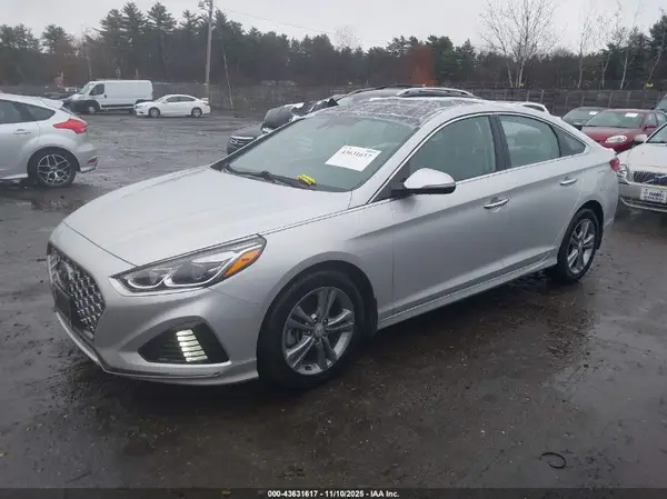 5NPE34AF8KH798180 2019 HYUNDAI SONATA - Image 2