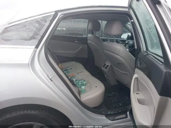 5NPE34AF8KH798180 2019 HYUNDAI SONATA - Image 8