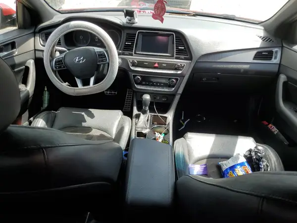 5NPE34AF8KH808447 2019 HYUNDAI SONATA - Image 8