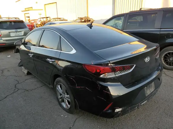 5NPE34AF8KH813261 2019 HYUNDAI SONATA - Image 2