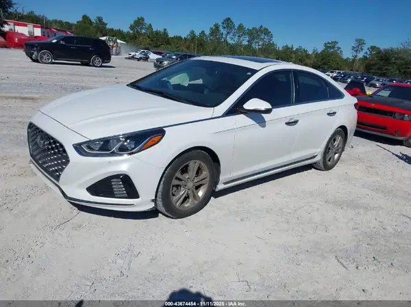 5NPE34AF8KH819108 2019 HYUNDAI SONATA - Image 2