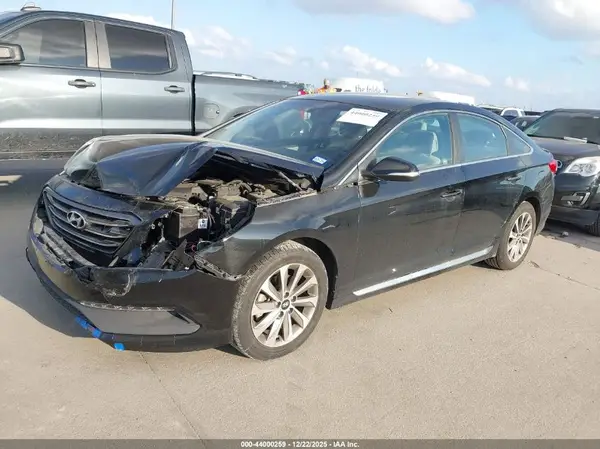 5NPE34AF9GH265133 2016 HYUNDAI SONATA - Image 2