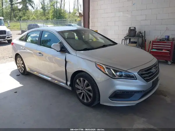 5NPE34AF9GH265200 2016 HYUNDAI SONATA - Image 1