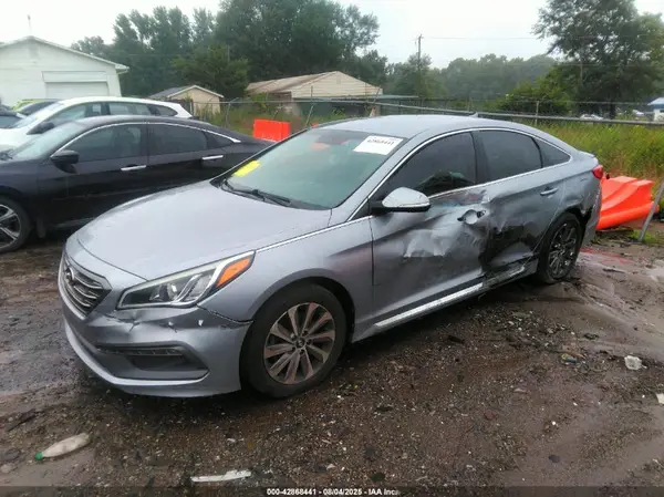 5NPE34AF9GH266265 2016 HYUNDAI SONATA - Image 2
