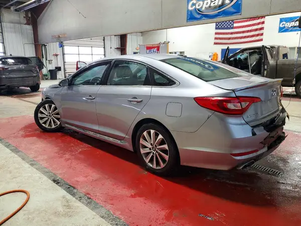 5NPE34AF9GH267447 2016 HYUNDAI SONATA - Image 2