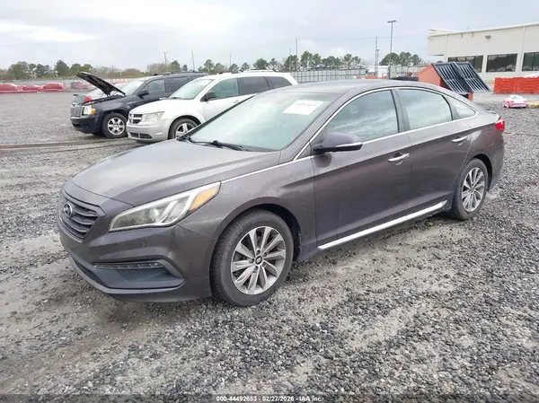 5NPE34AF9GH272552 2016 HYUNDAI SONATA - Image 2