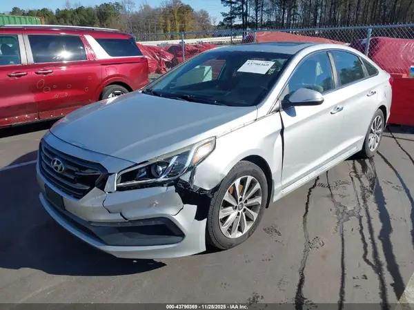 5NPE34AF9GH315612 2016 HYUNDAI SONATA - Image 2