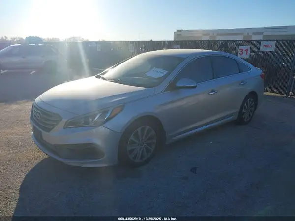 5NPE34AF9GH315870 2016 HYUNDAI SONATA - Image 2