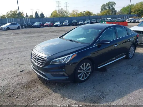 5NPE34AF9GH322754 2016 HYUNDAI SONATA - Image 2