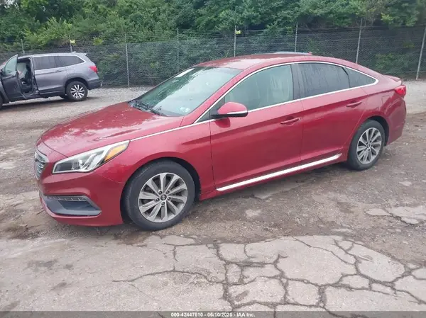 5NPE34AF9GH328182 2016 HYUNDAI SONATA - Image 2