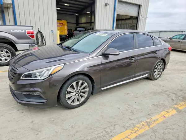 5NPE34AF9GH330952 2016 HYUNDAI SONATA - Image 1
