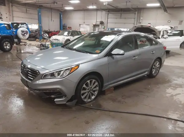 5NPE34AF9GH333592 2016 HYUNDAI SONATA - Image 2