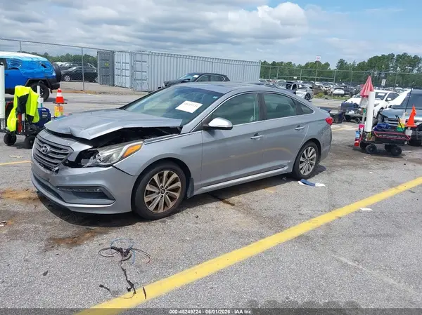 5NPE34AF9GH335911 2016 HYUNDAI SONATA - Image 2