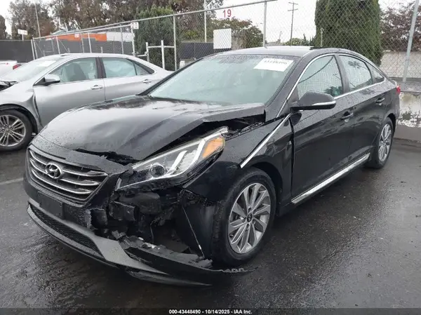 5NPE34AF9GH336699 2016 HYUNDAI SONATA - Image 2