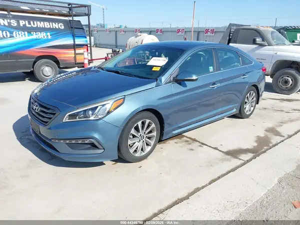 5NPE34AF9GH338534 2016 HYUNDAI SONATA - Image 2