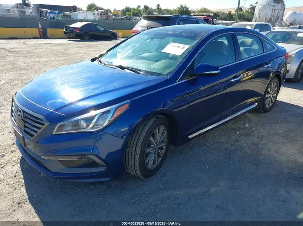 5NPE34AF9GH340607 2016 HYUNDAI SONATA - Image 2