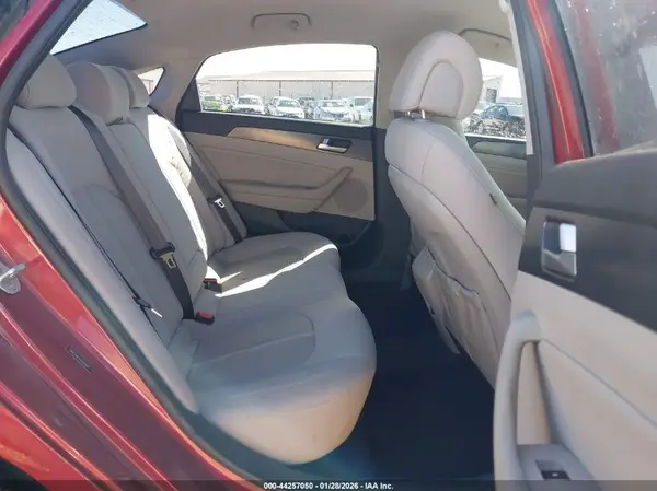 5NPE34AF9GH348027 2016 HYUNDAI SONATA - Image 8