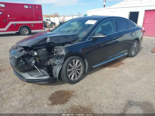 5NPE34AF9GH352188 2016 HYUNDAI SONATA - Image 2