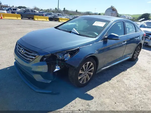 5NPE34AF9GH360257 2016 HYUNDAI SONATA - Image 2