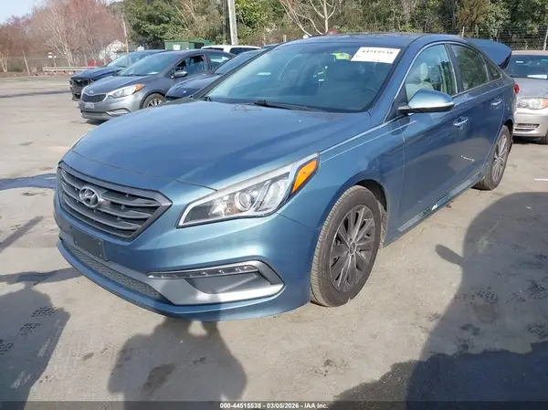 5NPE34AF9GH368813 2016 HYUNDAI SONATA - Image 2