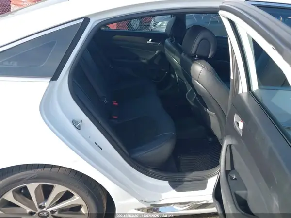 5NPE34AF9GH372554 2016 HYUNDAI SONATA - Image 8