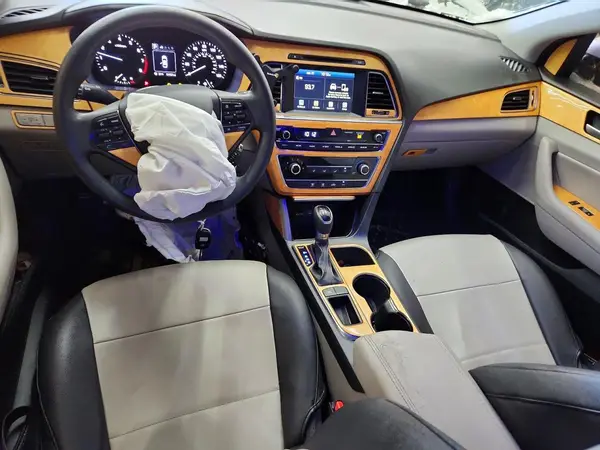 5NPE34AF9GH382646 2016 HYUNDAI SONATA - Image 8