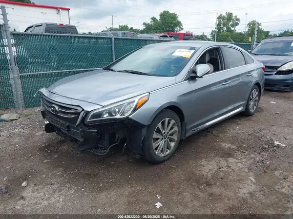 5NPE34AF9GH390438 2016 HYUNDAI SONATA - Image 2