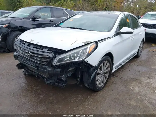 5NPE34AF9GH391900 2016 HYUNDAI SONATA - Image 2