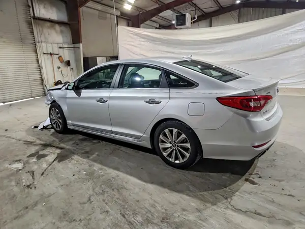 5NPE34AF9GH397020 2016 HYUNDAI SONATA - Image 2