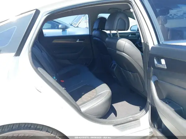 5NPE34AF9GH397860 2016 HYUNDAI SONATA - Image 8