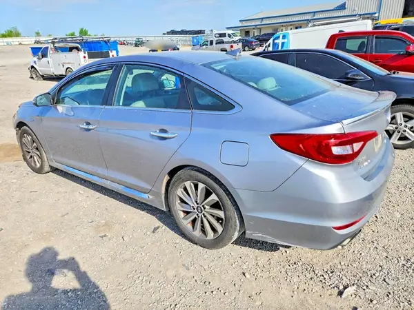 5NPE34AF9GH402099 2016 HYUNDAI SONATA - Image 2